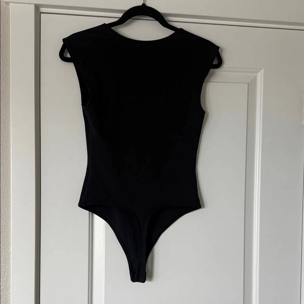Express Black Body Sculpting Bodysuit - Picture 5 of 6